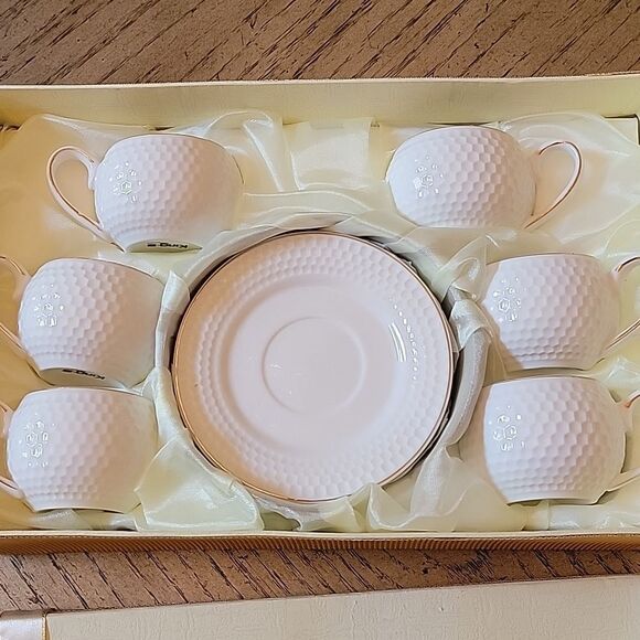 Ceramic Coffee cups set of 6 white and gold NWT 🤍 - Picture 6 of 6